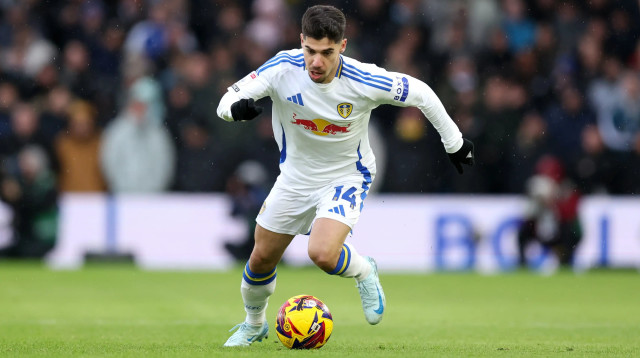 מנור סולומון שחקן לידס יונייטד (צילום: GettyImages)