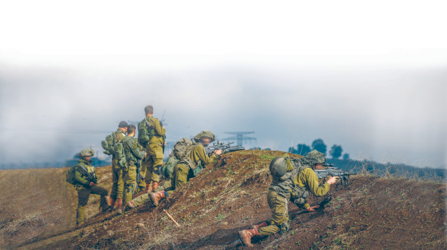 מילואימניקים במלחמת "חרבות ברזל" (צילום: דודו כהן, פלאש 90)