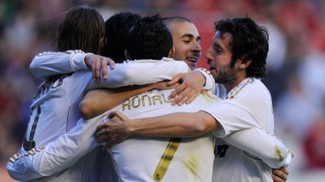 רונאלדו, בנזמה, גרנרו (צילום: Denis Doyle / Stringer)