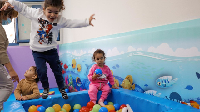 צהרוני בית עמנואל. פתרון מקומי למשבר הארצי (צילום: מפעלי בית עמנואל)