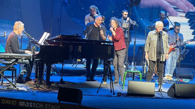 החזרה הגנרלית למופע האיחוד של "הכבש השישה עשר" (צילום: יחצ)