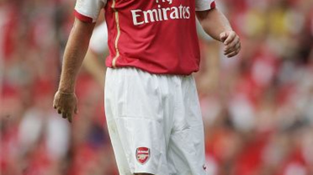 עמנואל פטי בימיו בארסנל (צילום: Sportsphoto/Allstar)