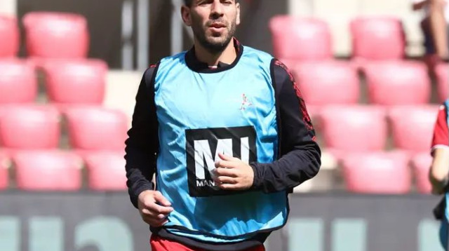 תורם על המגרש ומחוצה לו. טיבי (צילום: דני מרון)