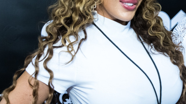 רישל ריאן, כוכבת המבוגרים בהצעה לכבאים (צילום: Greg Doherty / Stringer)