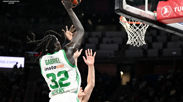 שחקן פנאתינייקוס ווניין גבריאל (צילום: אתר רשמי, מתוך הטוויטר של פנאתינייקוס)