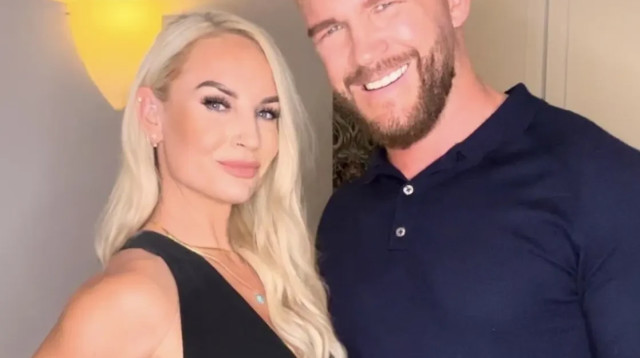 ג׳ים ג׳ונס ודאז, זה הדבר שהציל את חיי הנישואים שלהם (צילום: SWNS,מתוך אינסטגרם)