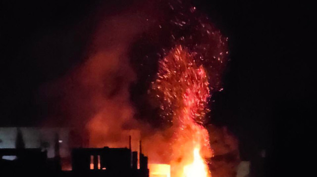 תקיפה בעיירה טמון באיו"ש  (צילום: רשתות ערביות)