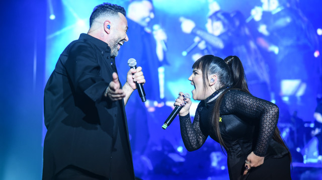 נטע ברזילי, ליאור נרקיס ב"היכל מנורה"  (צילום: ori_photographer10)