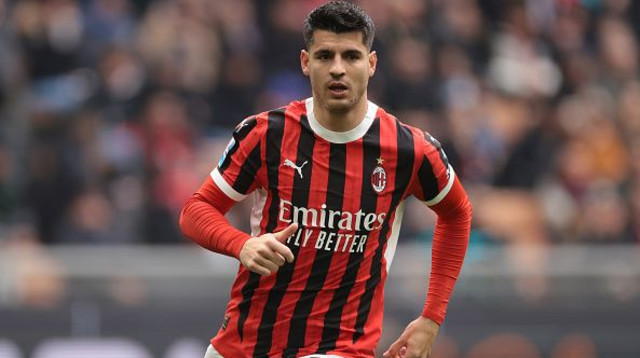 אלברו מוראטה (צילום: Jonathan Moscrop)