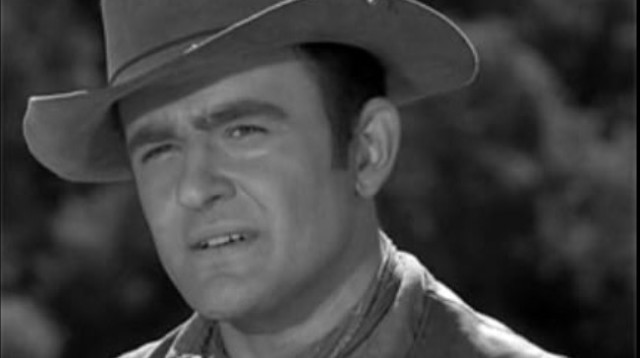 ג'ון ארווין (צילום: IMDB)