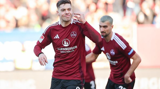 סטפאנו צימאס שחקן נירנברג (צילום: picture alliance)