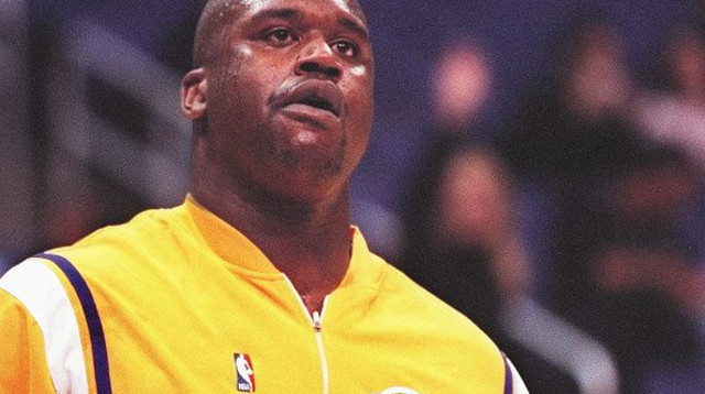 שאקיל אוניל במדי הלייקרס (צילום: Vince Compagnone / Contributor)