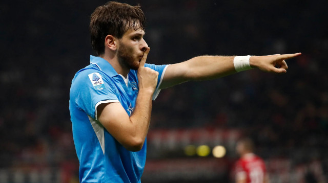 חביצ'ה קברצחליה שחקן נאפולי חוגג שער (צילום: רויטרס)