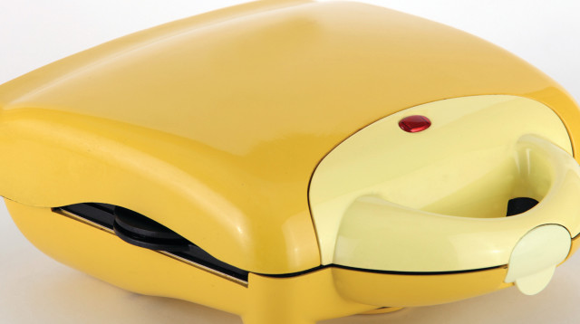 טוסטר - לא בטוח שיש לו מקום במטבח, אבל בלב תמיד יש (צילום: אינג אימג')