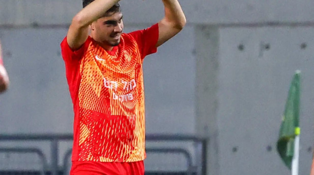 שחקן מ.ס. אשדוד אורי עזו (צילום: דני מרון)