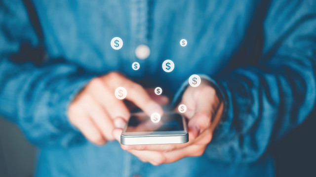 פינטק (צילום: אינג'אימג')