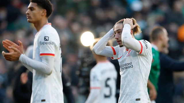 קוסטאס צימיקאס שחקן ליברפול מאוכזב (צילום: רויטרס)