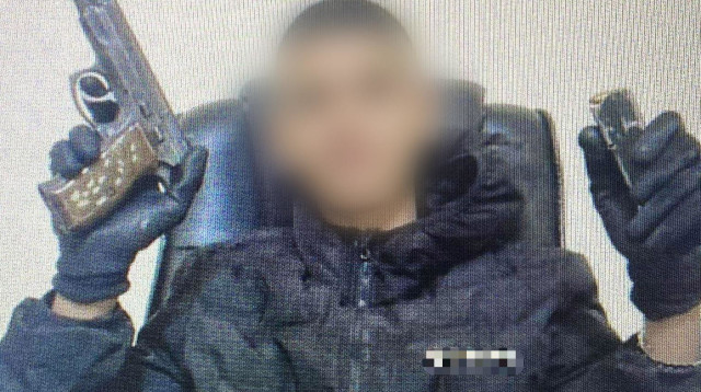 פשיטה על מכון לשטיפת רכב בעראבה (צילום: דוברות המשטרה)