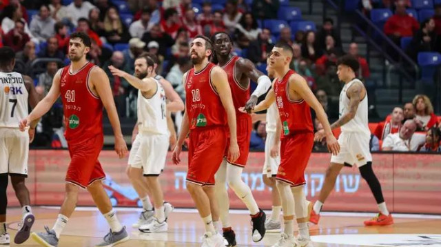 הפסד בלתי צפוי להפועל תל אביב (צילום: לירון מולדובן)