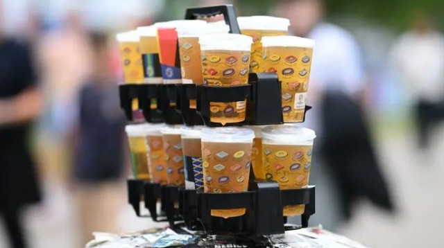 "אפשר ליהנות גם ללא אלכוהול" (צילום: GettyImages, Matthias Hangst)