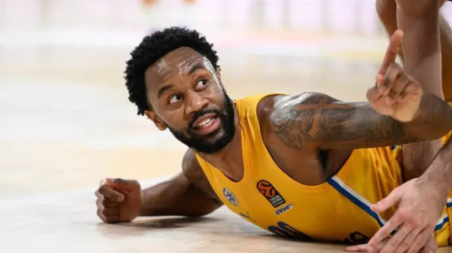 המשחק ברח למכבי תל אביב ככל שהוא התקדם. רנדולף (צילום: GettyImages, JOSEP LAGO/AFP)