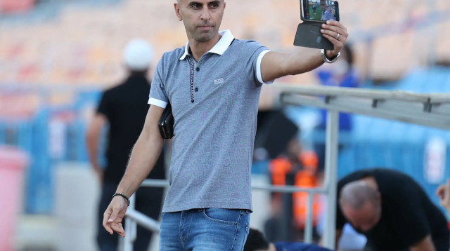 עבד טיטי בעלים מ.ס. טירה (צילום: רויטרס)