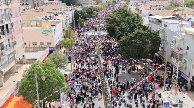 חגיגות פורים בפתח תקווה (צילום: ליאור שמחי)
