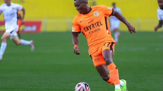 חוזר להרכב כפר שלם. קלה (צילום: קובי אליהו)