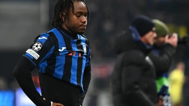 זה שוב קורה לו. לוקמן אחרי ההחמצה אתמול (צילום: GettyImages, ISABELLA BONOTTO/AFP)