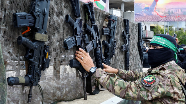 התעמולה של חמאס (צילום: רויטרס)