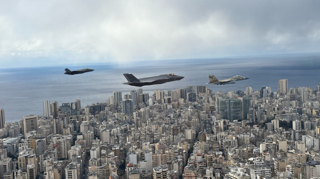 מטוסי חיל האוויר בהלוויית נסראללה (צילום: דובר צה"ל)