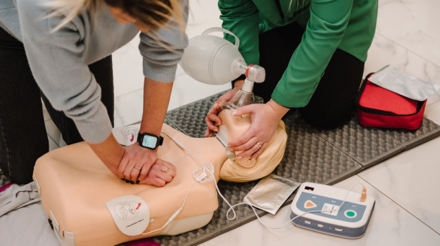 דפיברילטור (צילום: Shutterstock)