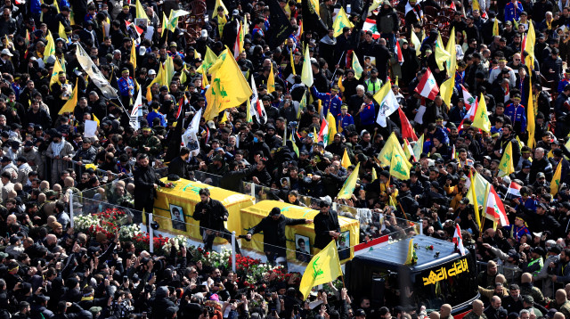 הלווית נסראללה (צילום: REUTERS/Thaier al-Sudani)