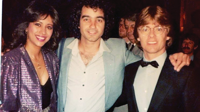 מימין אחד הזמרים שהשתתפו באירוויזיון, שלמה ממן ועופרה חזה (צילום: באדיבות שלמה ממן)