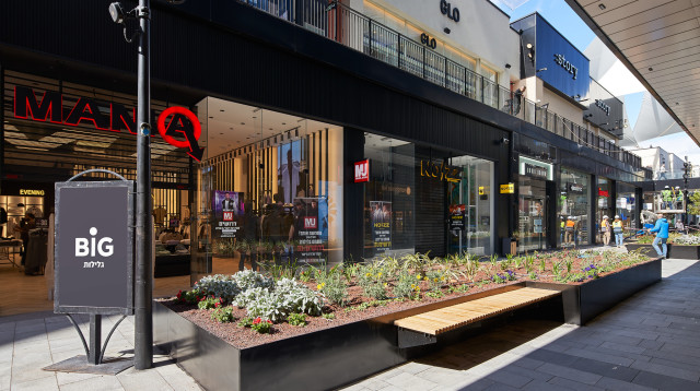 ביג פאשן. יותר מ 160 חנויות מותגים (צילום: יח"צ)