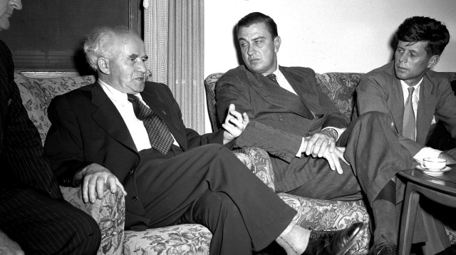 ג'ון פ. קמדי ודוד בן גוריון בשנת 1951 (צילום: פריץ כהן, לעמ)