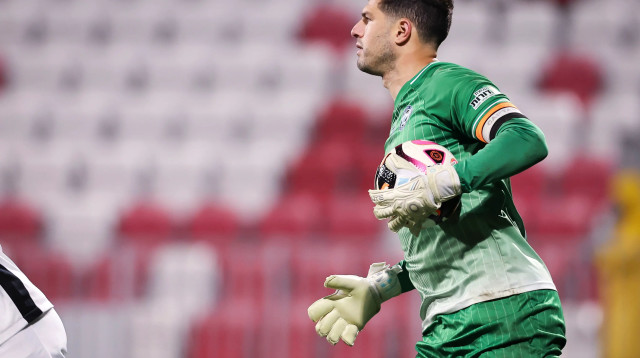 שוער עירוני טבריה, דניאל טננבאום (צילום: מאור אלקסלסי)