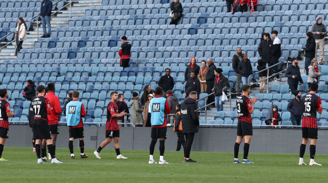 שחקני הפועל ירושלים (צילום: דני מרון)