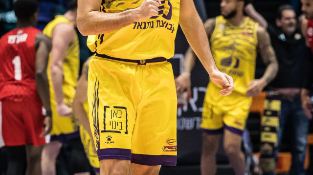 עידן זלמנסון, הפועל חולון (צילום: דני מרון)