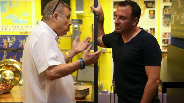 שי רקנאטי עם דייויד פדרמן בעלי מכבי תל אביב (צילום: קובי אליהו)