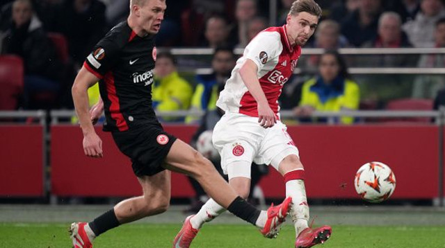 אייאקס נגד פרנקפורט (צילום: Soccrates Images)