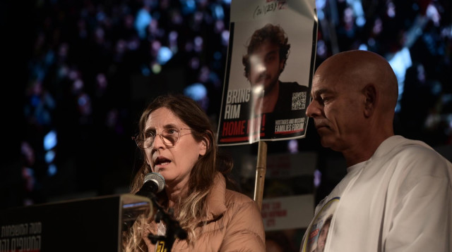 קובי אהל, עידית אהל. הוריו של אלון אהל (צילום: אבשלום ששוני)