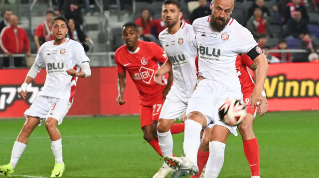 ג'ניה ברקמן שחקן הפועל נוף הגליל (צילום: ברני ארדוב)