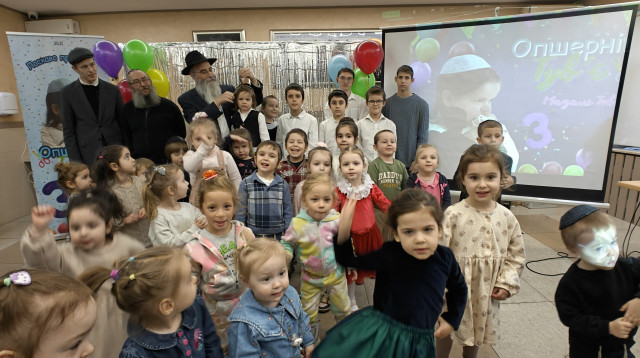 חגיגת "אפשערניש"  (צילום: חב"ד אודסה)