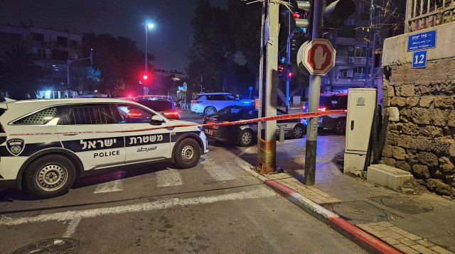 זירת הרצח ביפו (צילום: דוברות המשטרה)