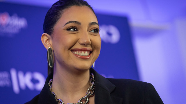 יובל רפאל במסיבת עיתונאים לקראת אירוויזיון 2025 (צילום: יונתן זינדל, פלאש 90)