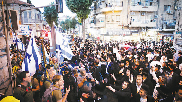 המחאה בעד גיוס חרדים במאה שערים (צילום: חיים גולדברג פלאש 90)