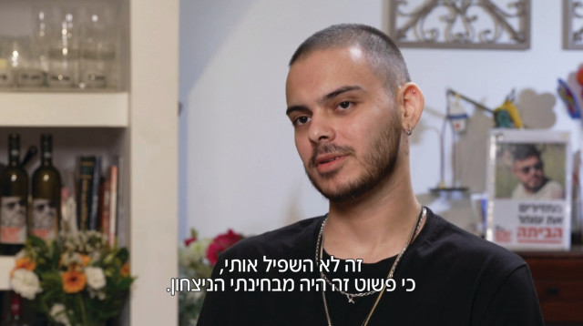 החטוף עומר ונקרט מתראיין למהדורה המרכזית (צילום: צילום מסך חדשות 12)