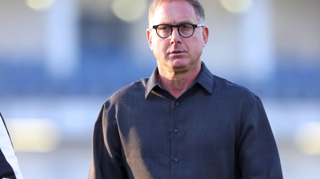 תומר קשטן מאמן הפועל עפולה (צילום: מאור אלקסלסי)