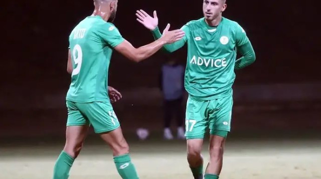 הכובשים של כפר סבא במחצית הראשונה. חגאני וסזאר (צילום: אודי ציטיאט)